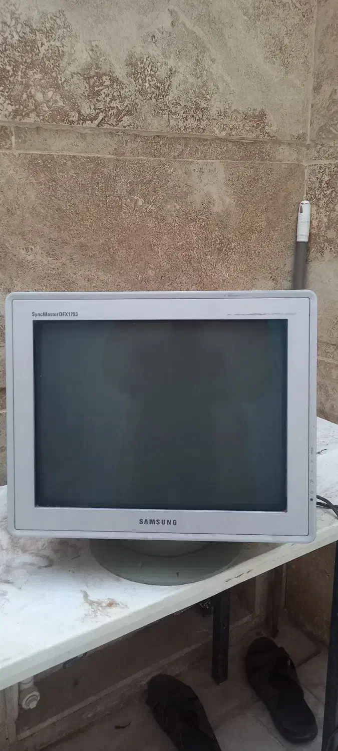 مانیتور سامسونگ فلترون ۱۷اینچ سالم|رایانه رومیزی|قم, نخودی|دیوار