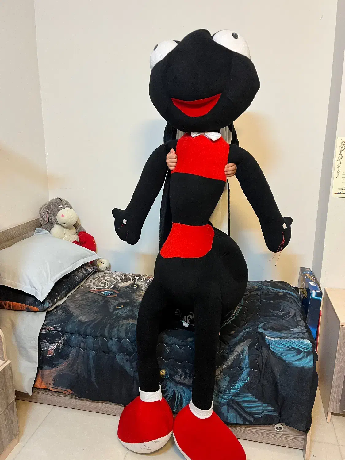 عروسک مورچه بزرگ|اسباب‌‌بازی|زنجان, |دیوار