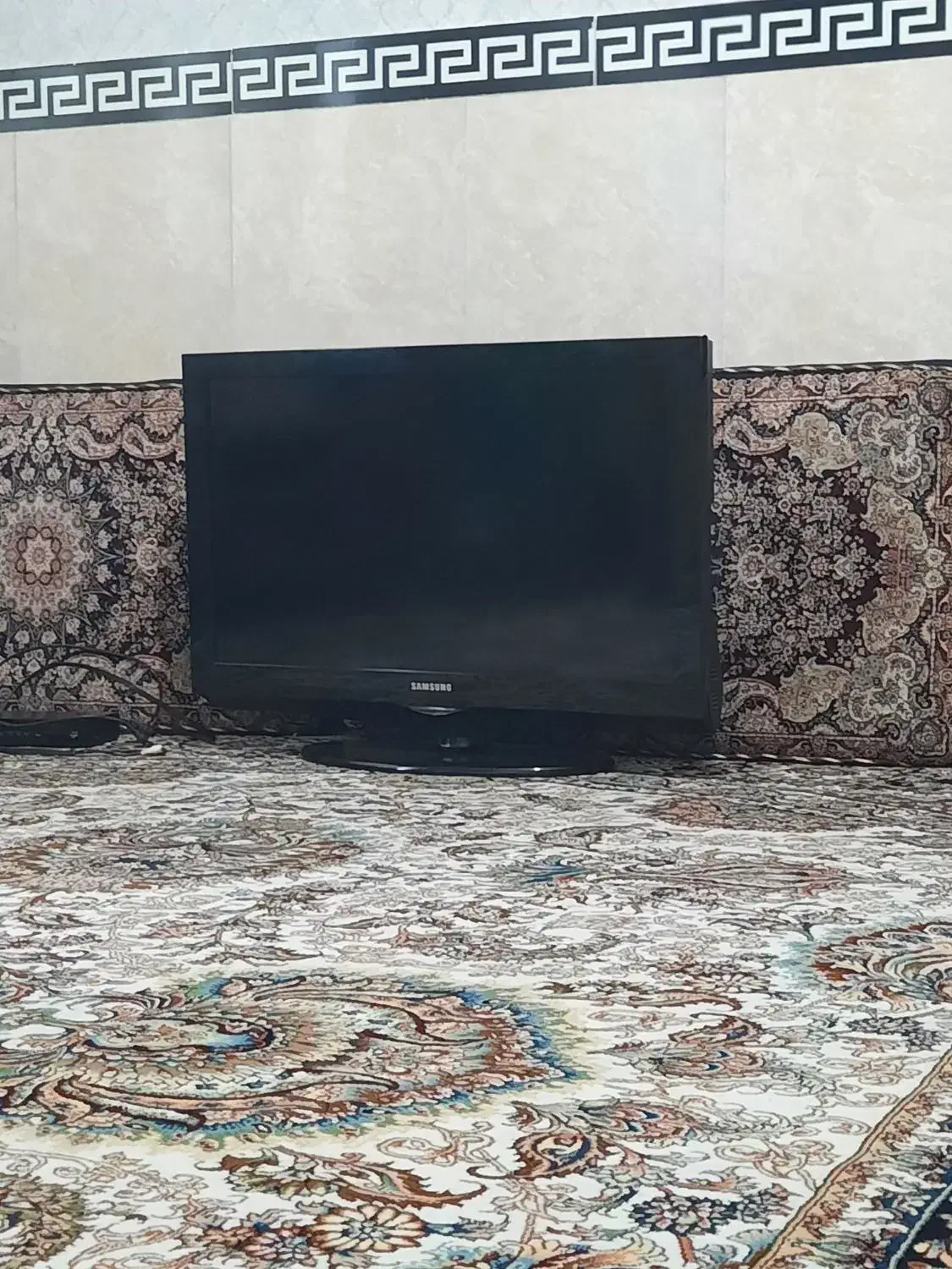 تلوزیون ۳۲ سامسونگ|تلویزیون و پروژکتور|آبیک, |دیوار