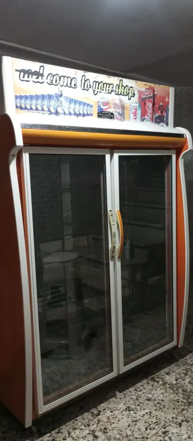 یخچال ایستاده دو درب و یخچال بستنی ۶۰۰لیتری|فروشگاه و مغازه|خمینی‌شهر, |دیوار