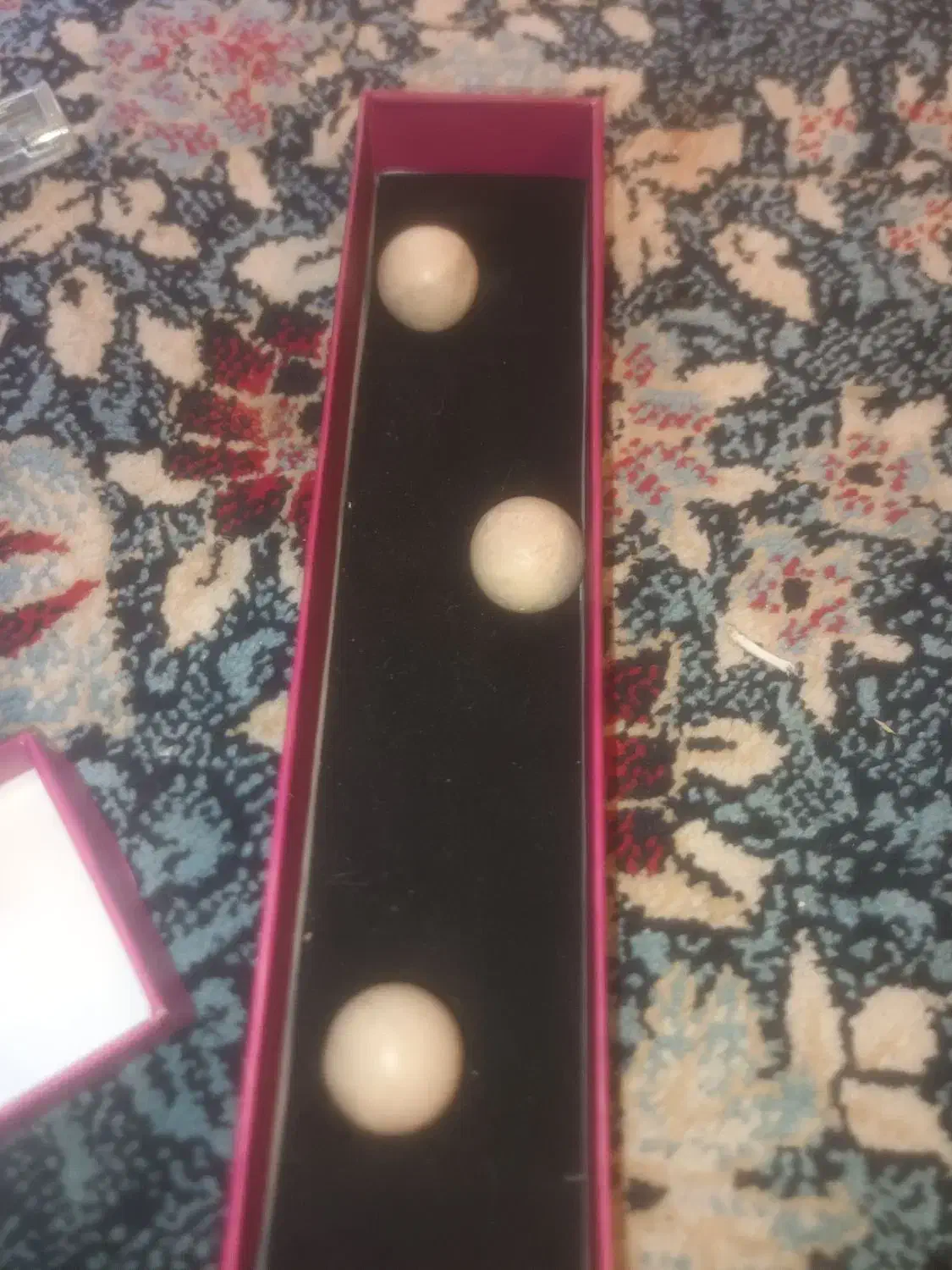 سنگ آسیاب|کلکسیون اشیاء عتیقه|شاهین‌شهر, مسکن مهر|دیوار