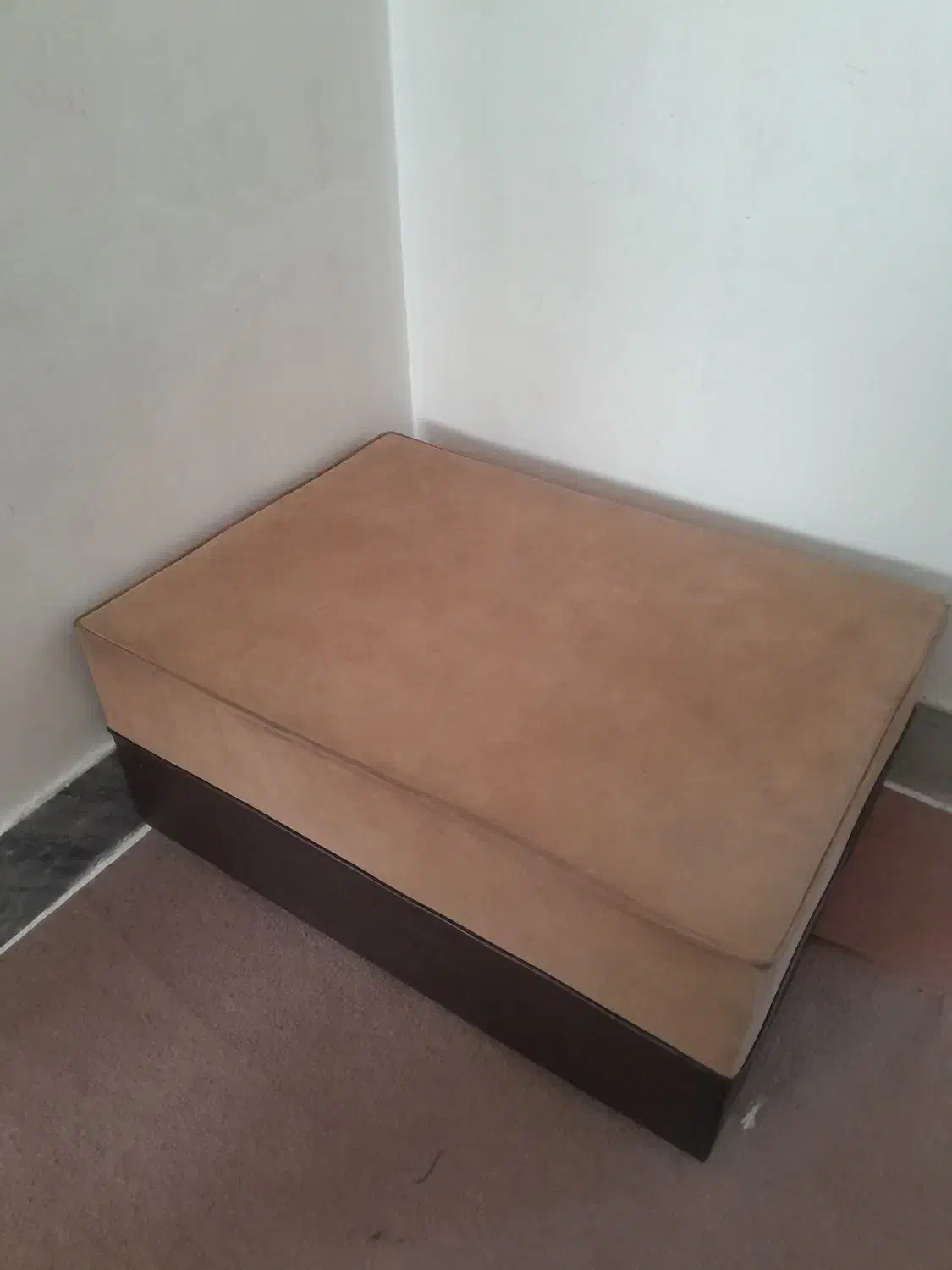 میز جلومبلی|میز تحریر و کامپیوتر|ساوه, |دیوار