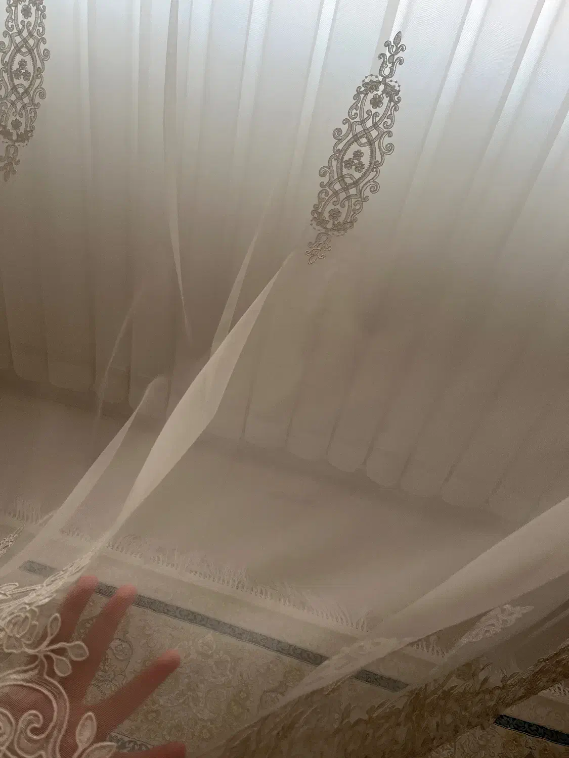 پرده|پرده، رانر، رومیزی|قم, هنرستان|دیوار