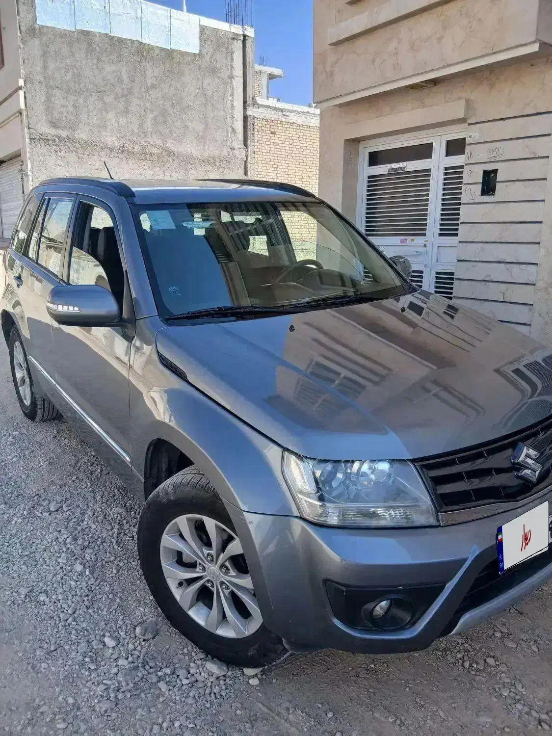 سوزوکی ویتارا مدل ۹۶ تمام فابریک (دنده ای)|خودرو سواری و وانت|شیراز, ارم|دیوار