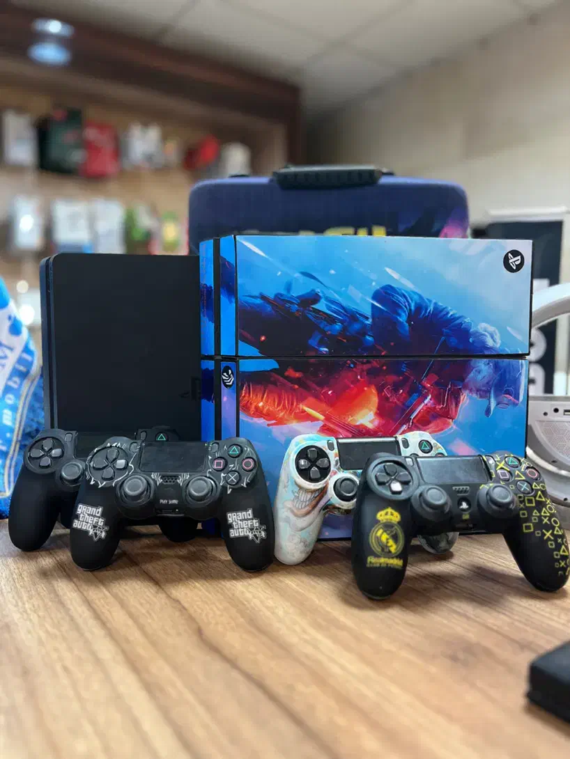 پس اس ۴ کپی خور|کنسول، بازی ویدئویی و آنلاین|یزد, |دیوار