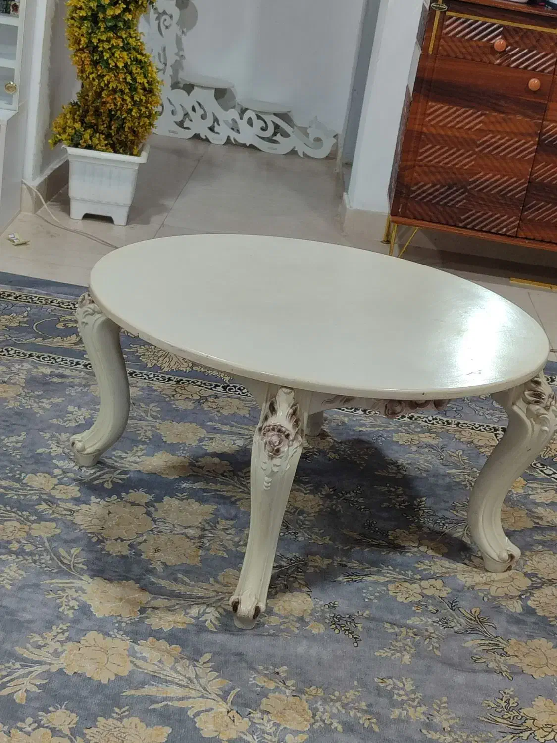 میز پذیرایی|مبلمان خانگی و میز عسلی|بندر انزلی, میان پشته|دیوار