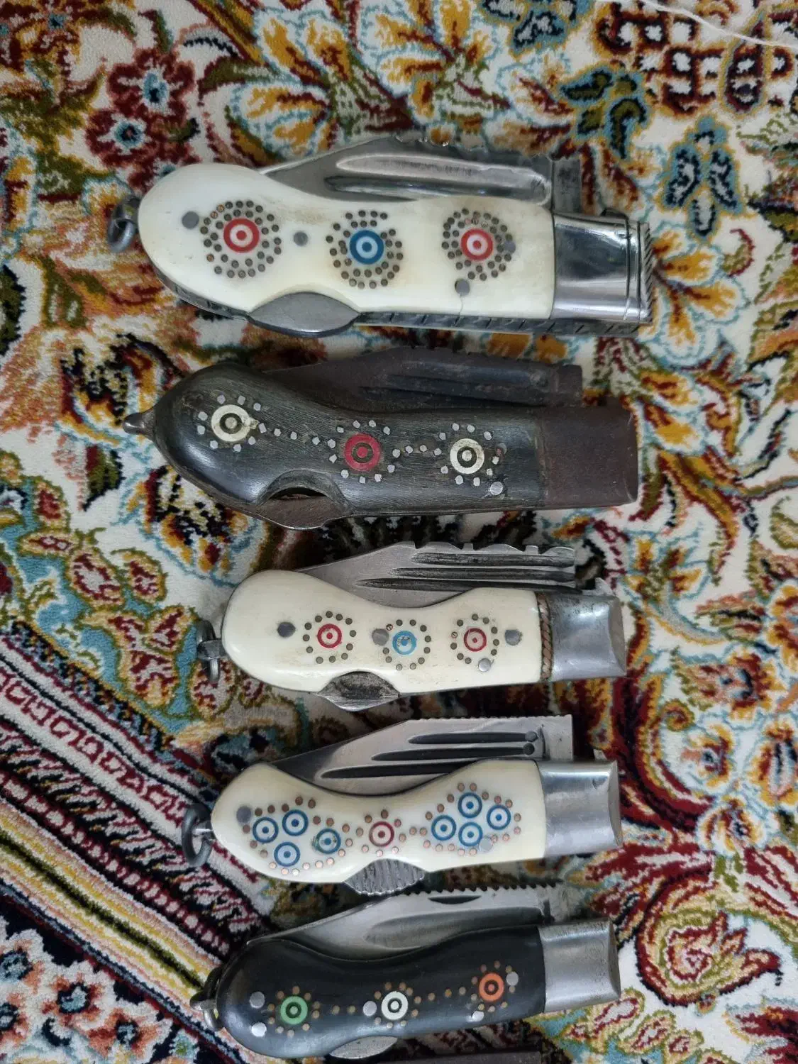 تعداد ۱۰ عدد چاقو بابا|کلکسیون اشیاء عتیقه|قزوین, |دیوار