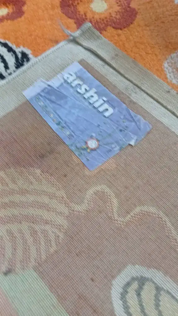 فرش کودک طرح گربه آرشین|فرش|اصفهان, آفاران|دیوار