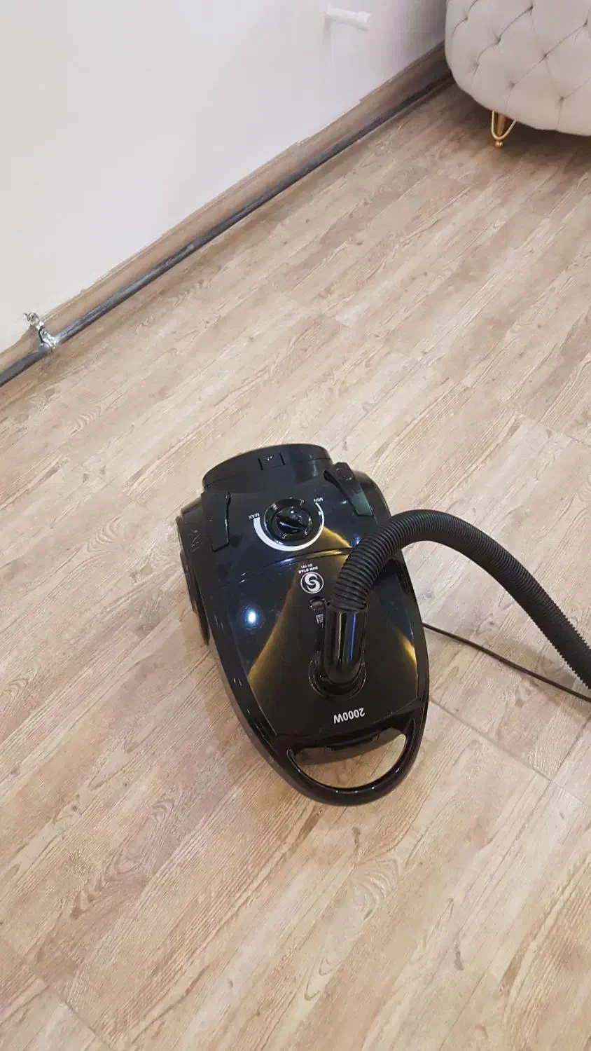 جارو برقی و چرخ گوشت|جاروبرقی، جارو شارژی، بخارشو|سلماس, |دیوار