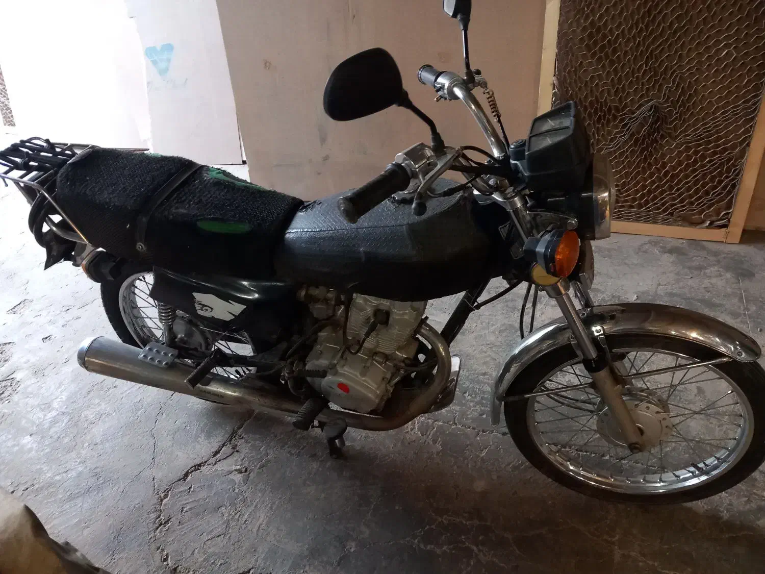 یک دستگاه موتورسیکلت ۱۲۵ ریکا|موتورسیکلت|احمدآبادمستوفی, |دیوار