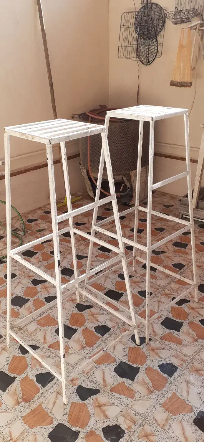 بشکه ۲۲۰ لیتری و چهار پایه یک متر و ده|حراج|بندر ماهشهر, |دیوار