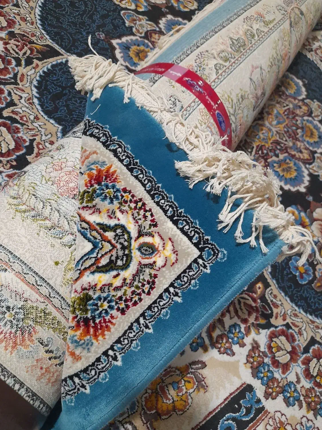 فرش نگین مشهد|فرش|گلبهار, شهر جدید گلبهار|دیوار