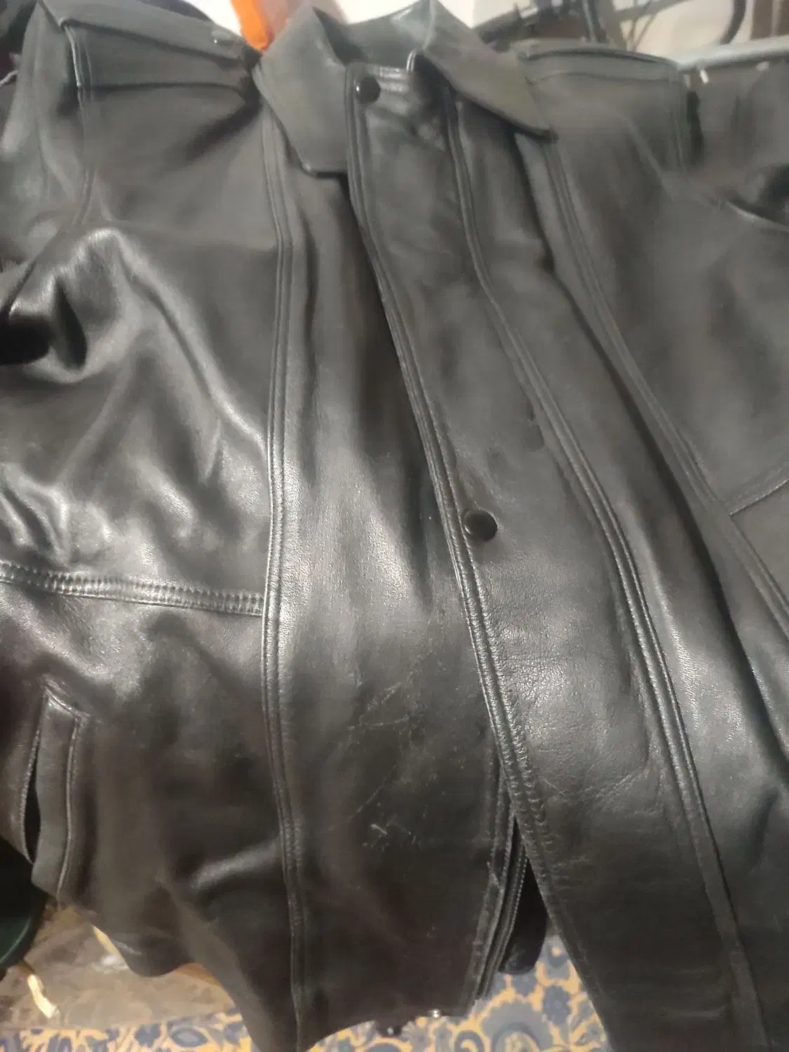 کت چرم|لباس|تهران, تختی|دیوار