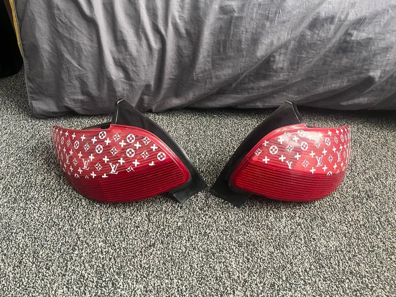 چراغ اسپرت ۲۰۶ کپسول پنوماتیک|قطعات یدکی و لوازم جانبی|هشتگرد, فاز ۲ مهستان|دیوار