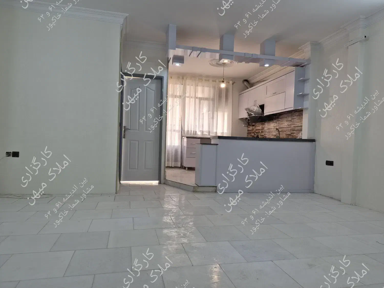 ۷۰ متر     پارکینگ آسانسور    اندیشه۸۳|فروش آپارتمان|مشهد, شهرک رازی (شهرک غرب)|دیوار