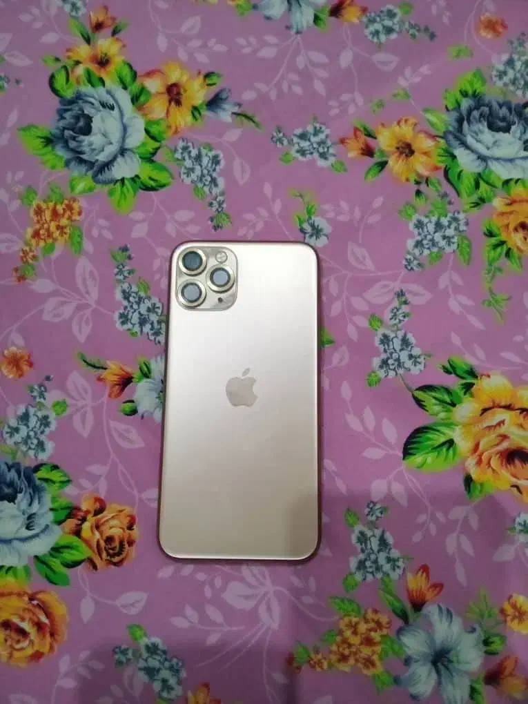 گوشی ایفون ۱۱پرو|موبایل|تهران, بهارستان|دیوار