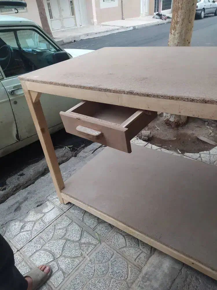 میز خرج کاربرای خیاطی|لوازم خیاطی و بافتنی|پاکدشت, شهرک انقلاب|دیوار