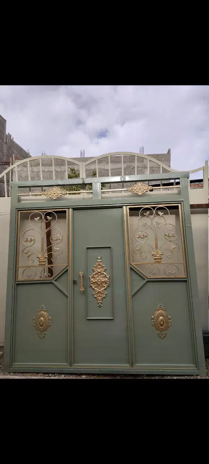 درب پارکینگ و حیاطی|مصالح و تجهیزات ساختمان|میاندوآب, |دیوار