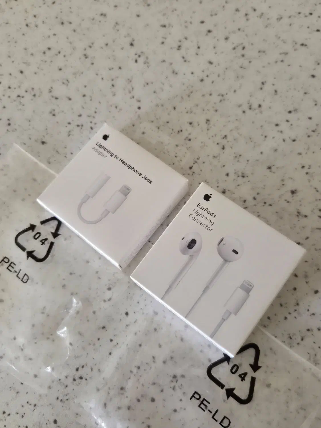 مبدل لایتنینگ به AUX و هندزفری Apple اصلی|لوازم جانبی موبایل و تبلت|تهران, جی|دیوار