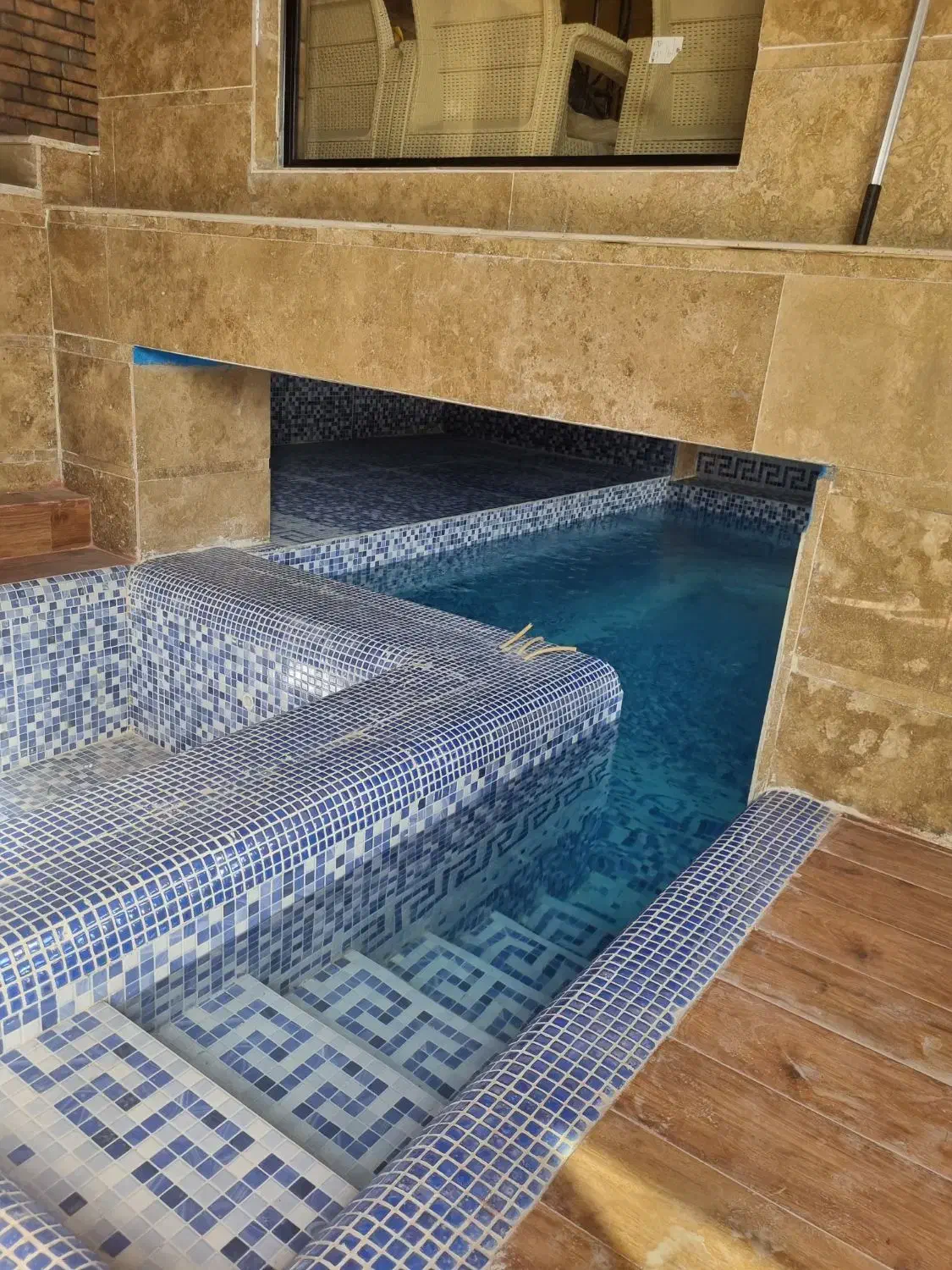 ویلا باغ نقلی و لاکچری واقع در ایسین|اجارهٔ کوتاهمدت ویلا و باغ|بندرعباس, |دیوار