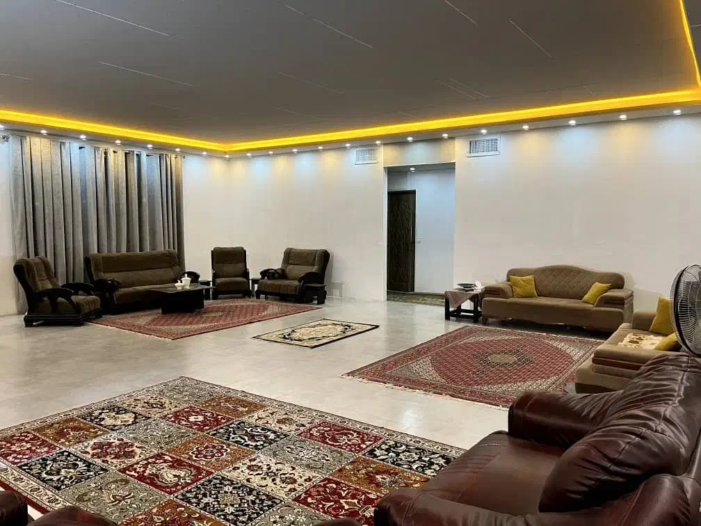 دوخواب استخر دار آب گرم شهریار|اجارهٔ کوتاه‌مدت ویلا و باغ|تهران, توحید|دیوار