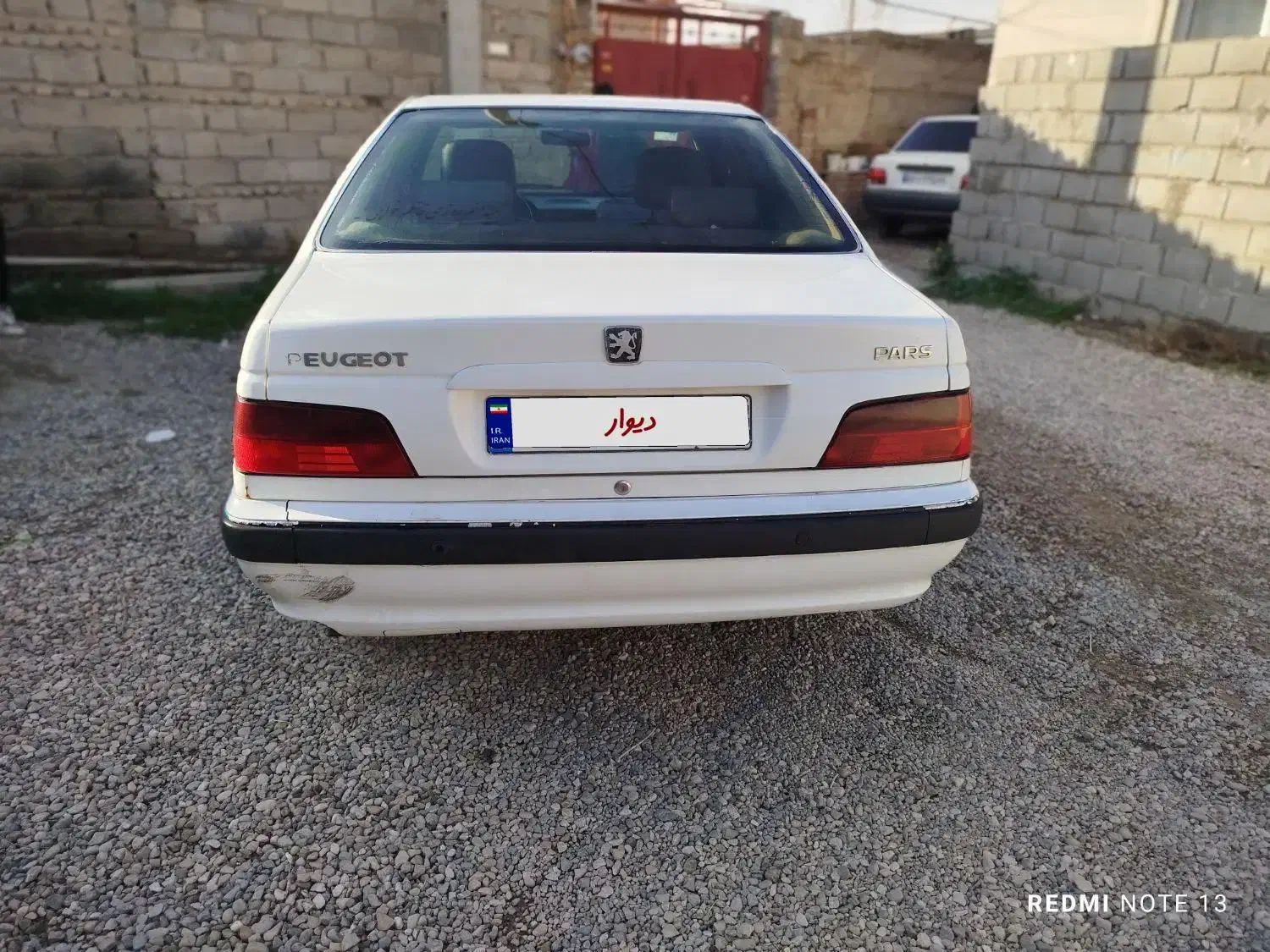 پژوتیوفایو|خودرو کلاسیک|گنبد کاووس, |دیوار