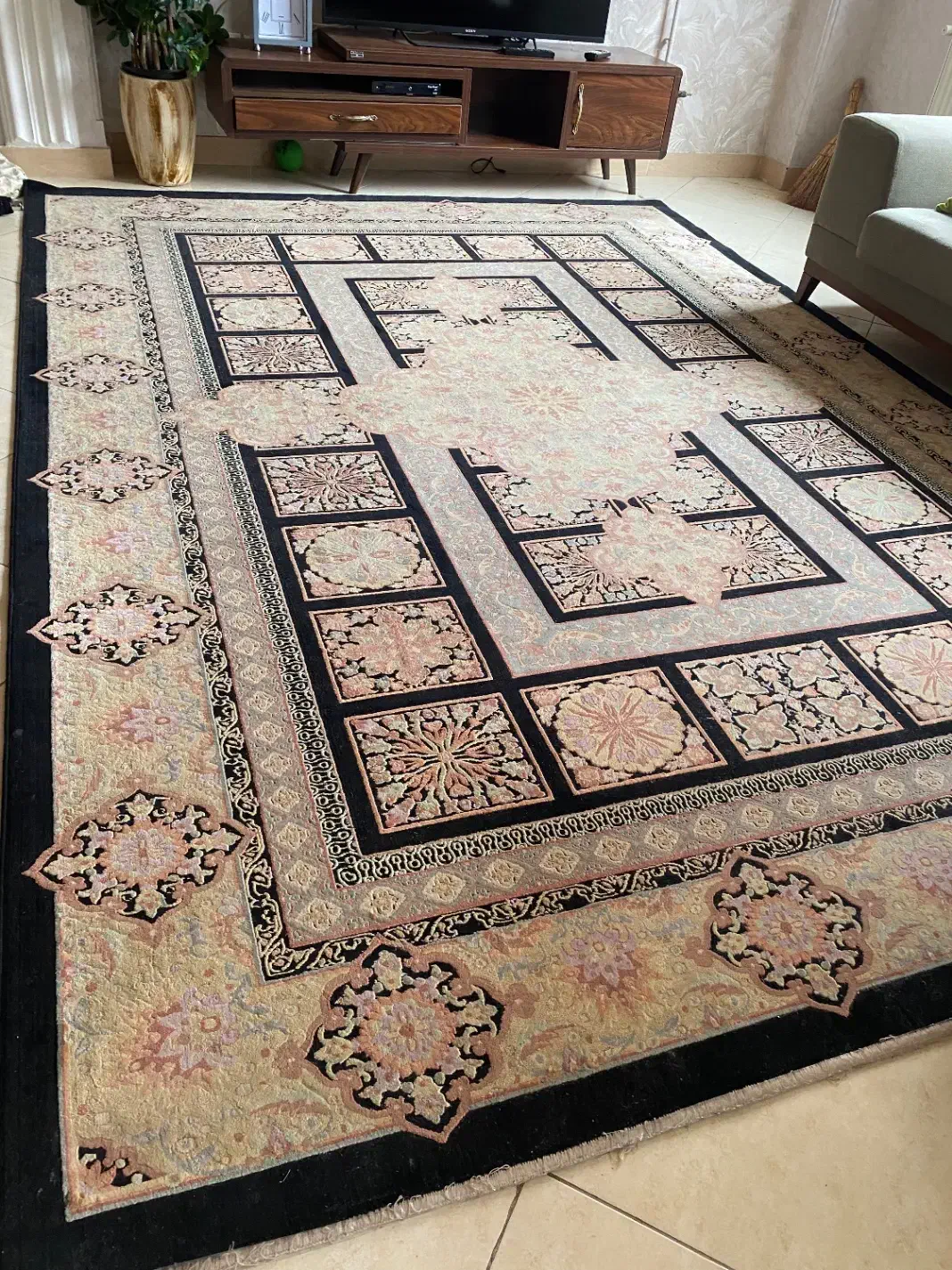 دو عدد فرش بلژیکی|فرش|رشت, پل تالشان|دیوار