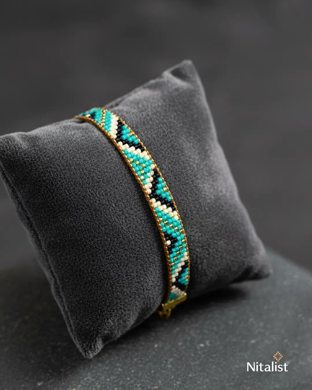 دستبند|بدلیجات|دامغان, |دیوار