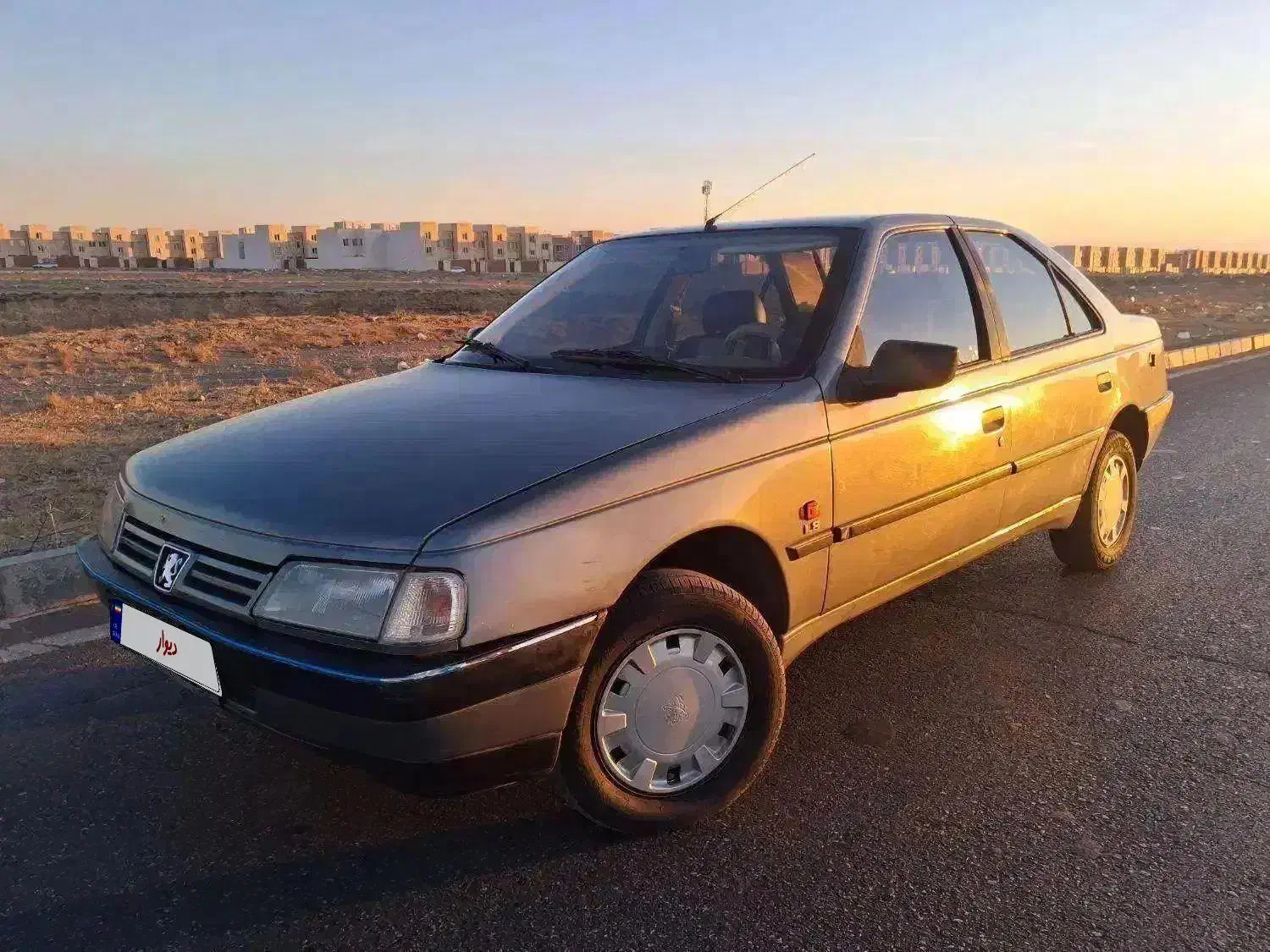 پژو 405 مدل 93|خودرو سواری و وانت|محمدیه-قزوین, |دیوار