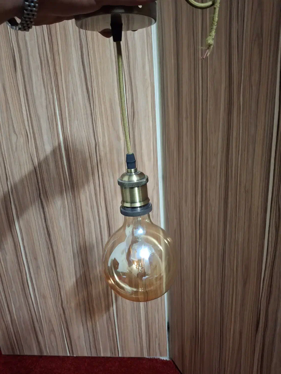 لامپ وسرپیچ لامپ|لامپ و چراغ|بروجرد, |دیوار