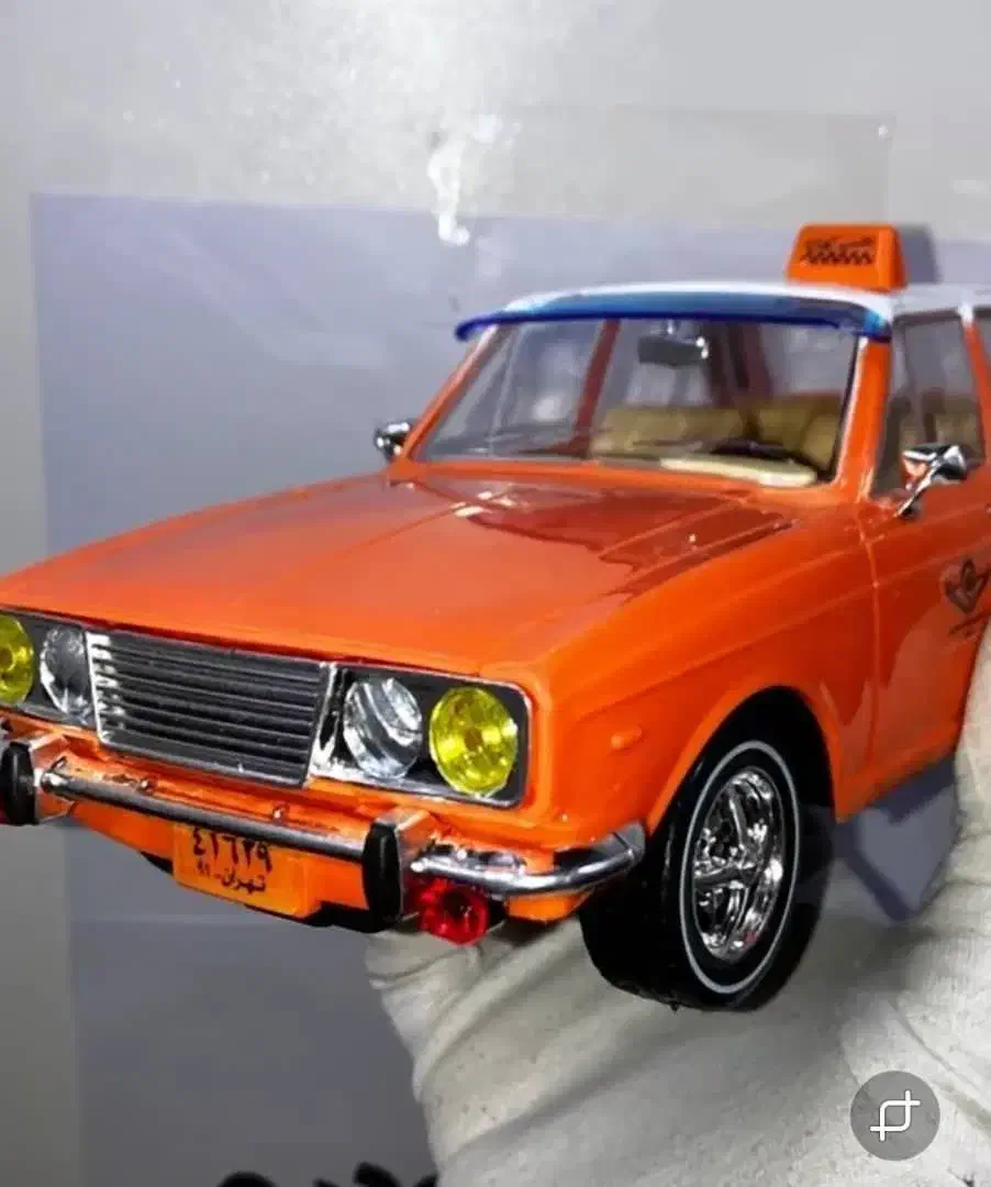 ماکت تاکسی نارنجی دهه۶۰نو|اسباببازی|پرند, فاز ۲|دیوار