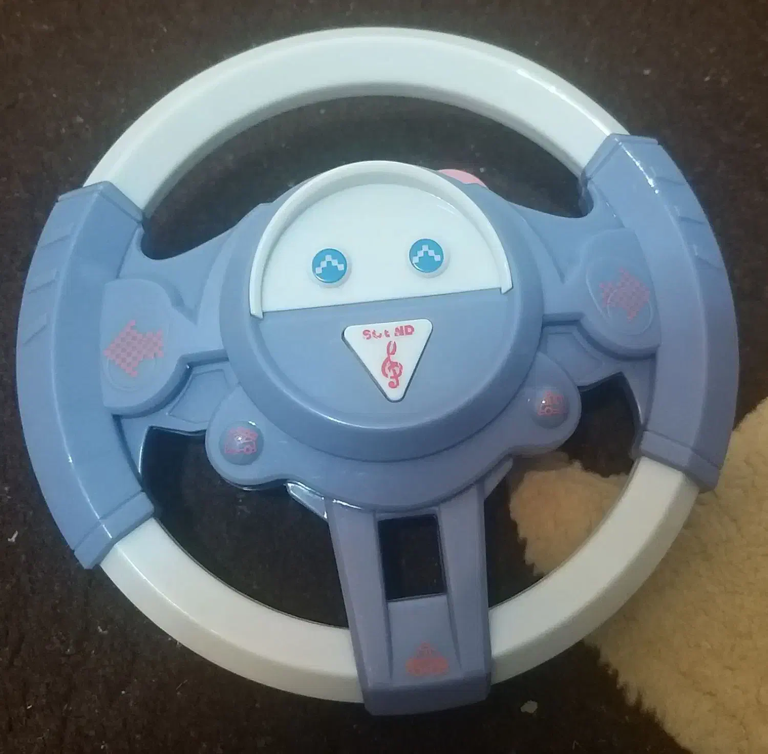 فرمون ماشین موزیکال|اسباببازی|صومعهسرا, |دیوار