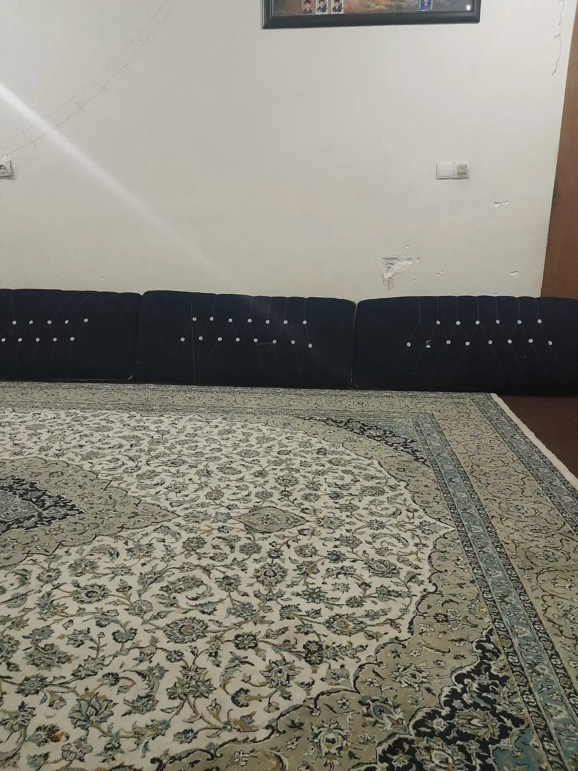 پشتی|پشتی|آبادان, |دیوار