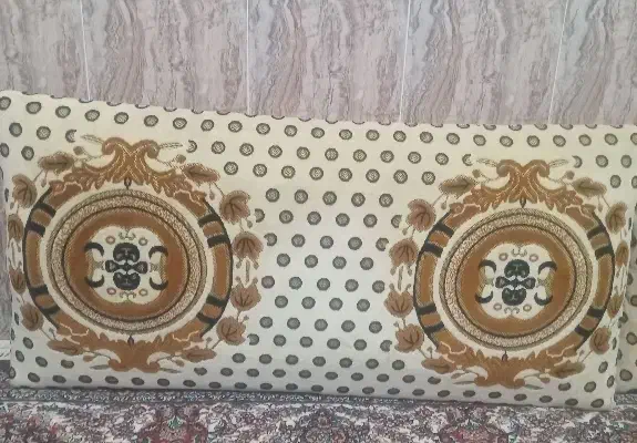 پشتی|پشتی|سلطانیه, |دیوار