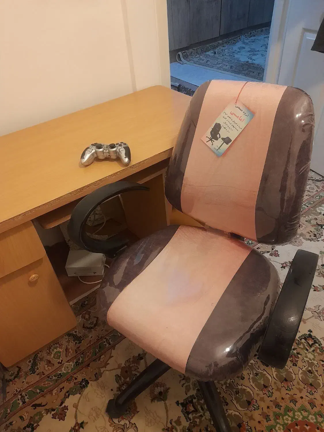 میز کامپیوتر|رایانه رومیزی|تبریز, |دیوار