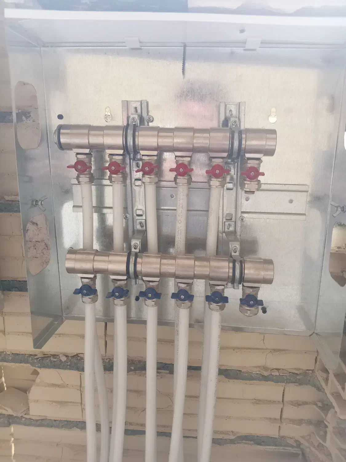 لوله فاضلاب|آبگرمکن، پکیج، شوفاژ|دهگلان, |دیوار