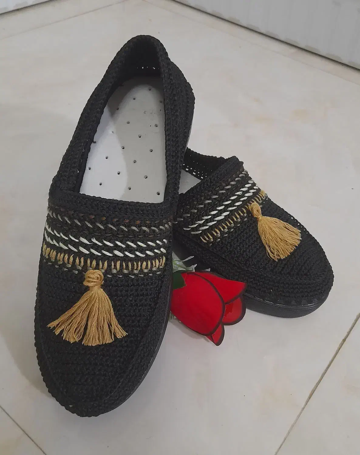 گیوه زنانه ومردانه|کیف، کفش، کمربند|فردوس (خراسان), |دیوار