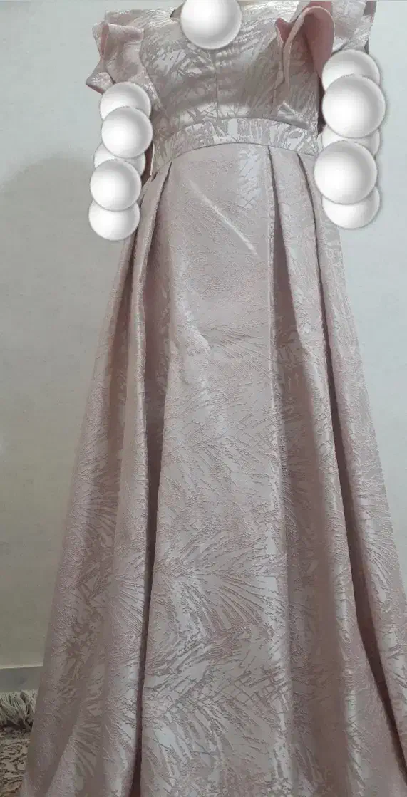 لباس مجلسی|لباس|اسفراین, |دیوار