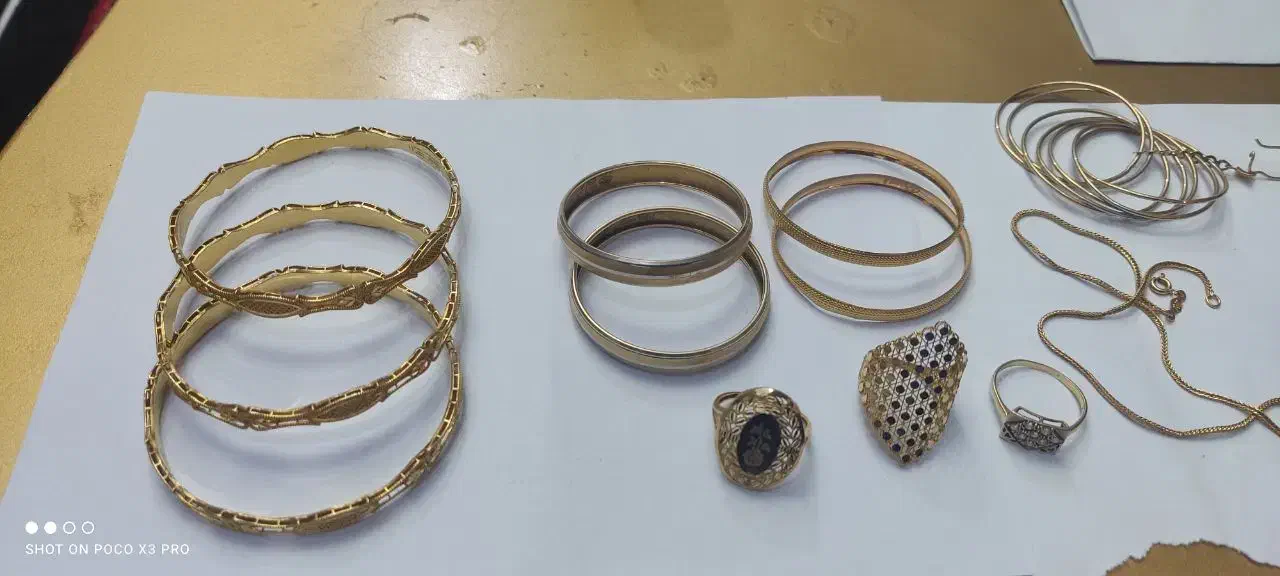 60 گرم طلا به قیمت تابلو|جواهرات|برازجان, |دیوار