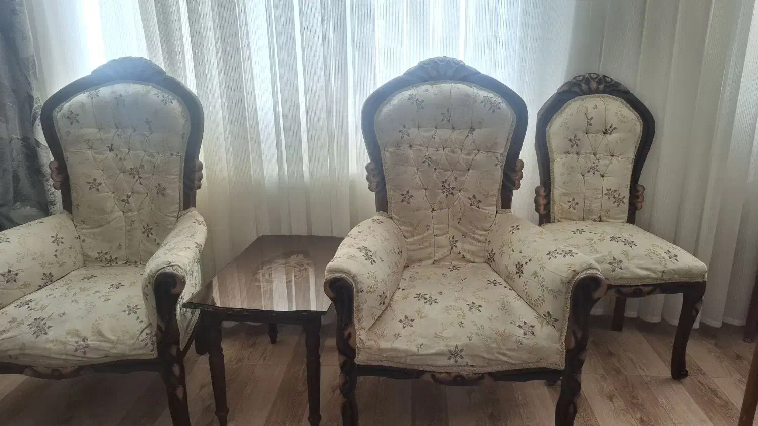 مبل ۹ نفره|مبلمان خانگی و میز عسلی|مشهد, چهارچشمه|دیوار