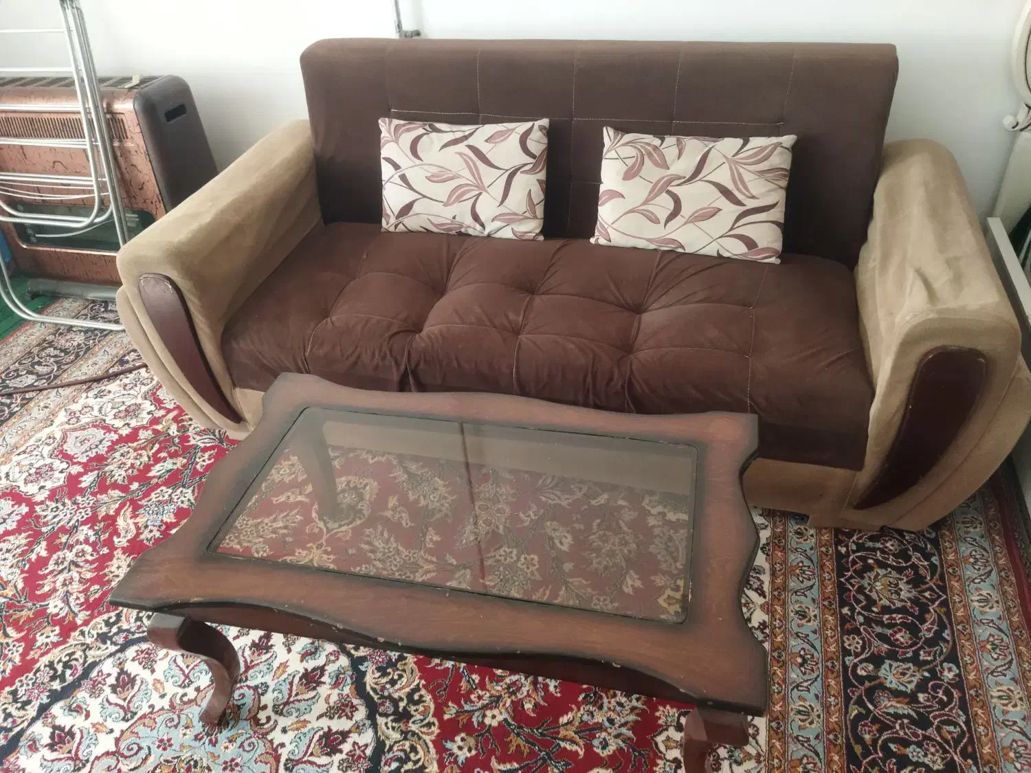 مبل هفت نفره|مبلمان خانگی و میز عسلی|تربت جام, پارک جنگلی|دیوار
