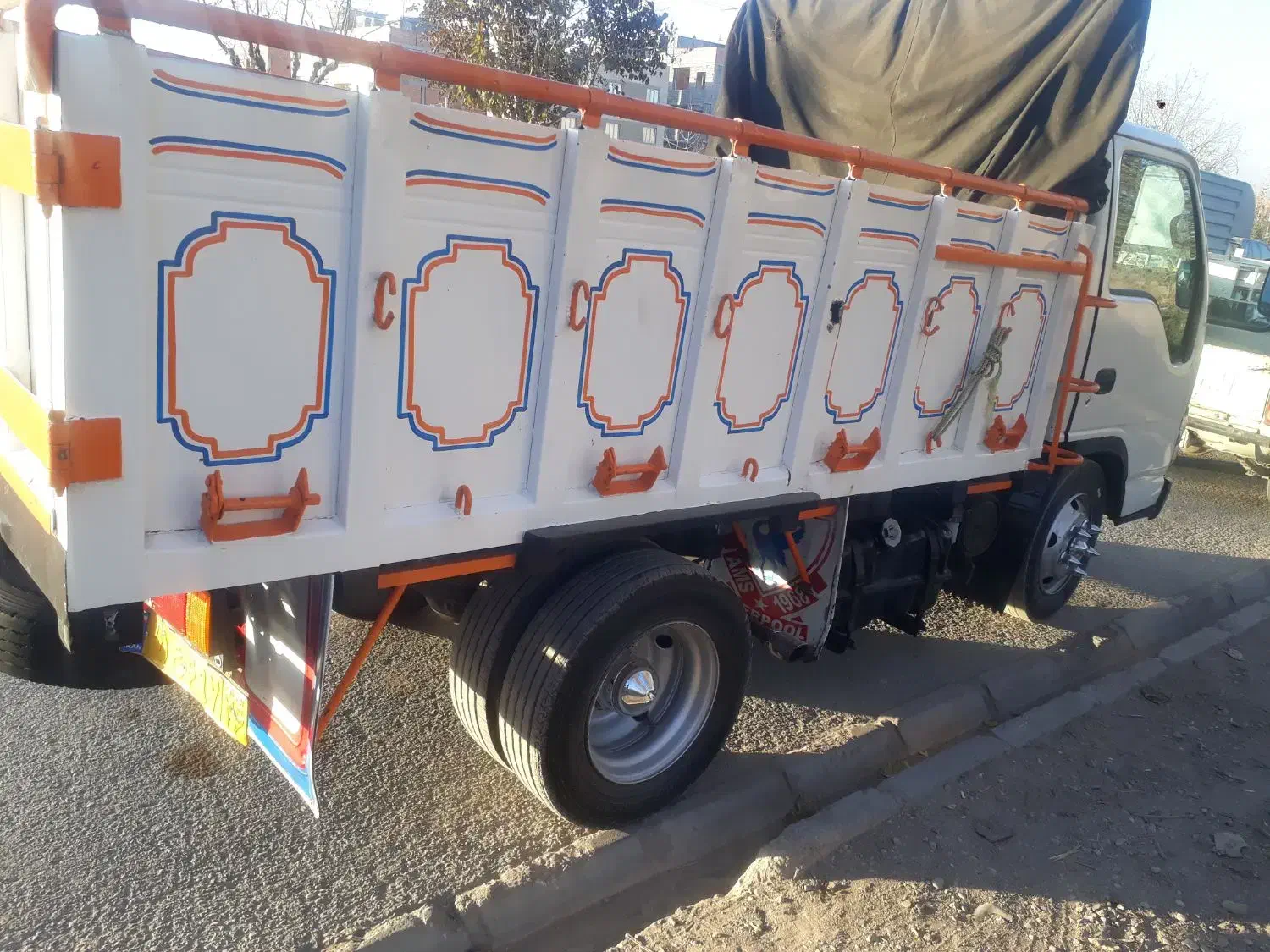 ایسوزو ۳تن به فروش میرسد|خودرو سنگین|بجنورد, |دیوار