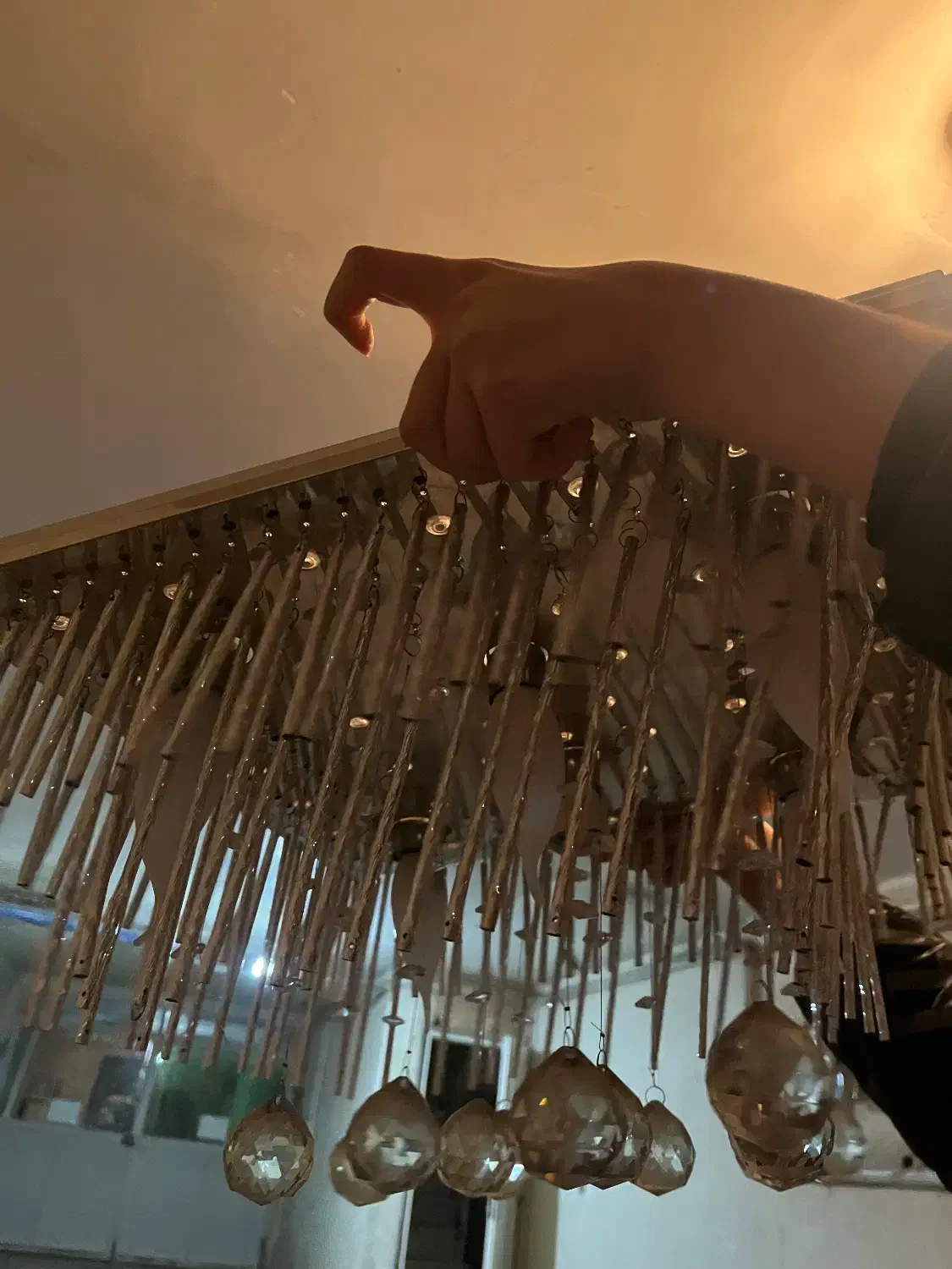 لوستر|لوستر و چراغ آویز|بومهن, |دیوار