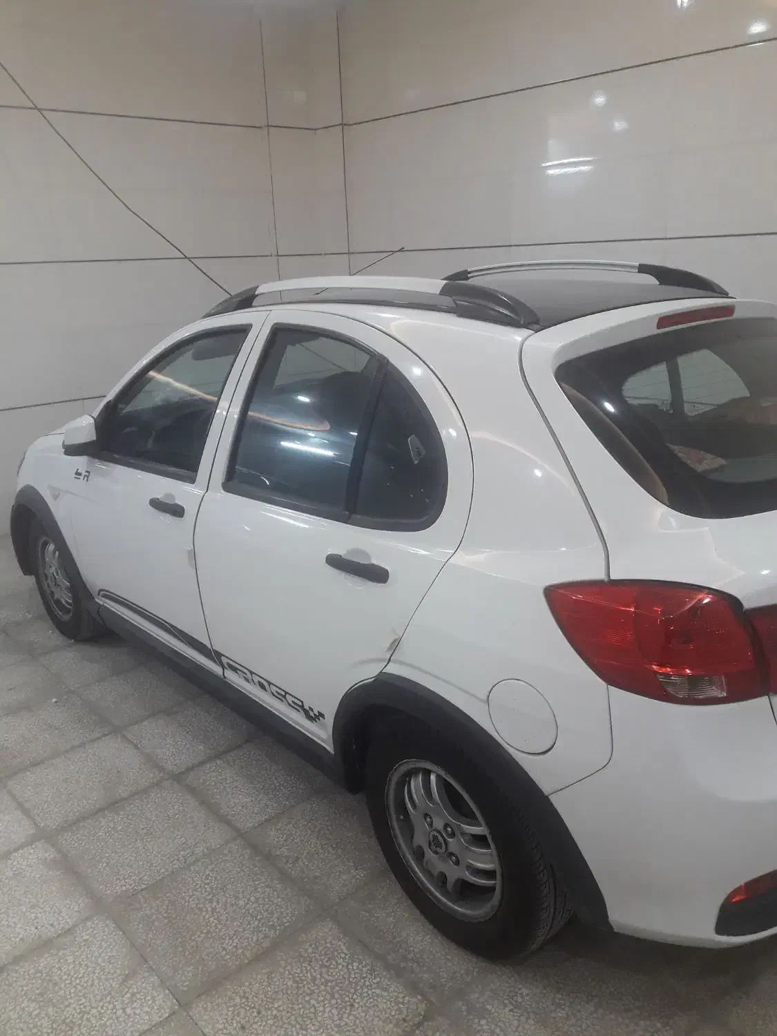 کوییک آر۱۴۰۰|خودرو سواری و وانت|مشهد, انقلاب|دیوار