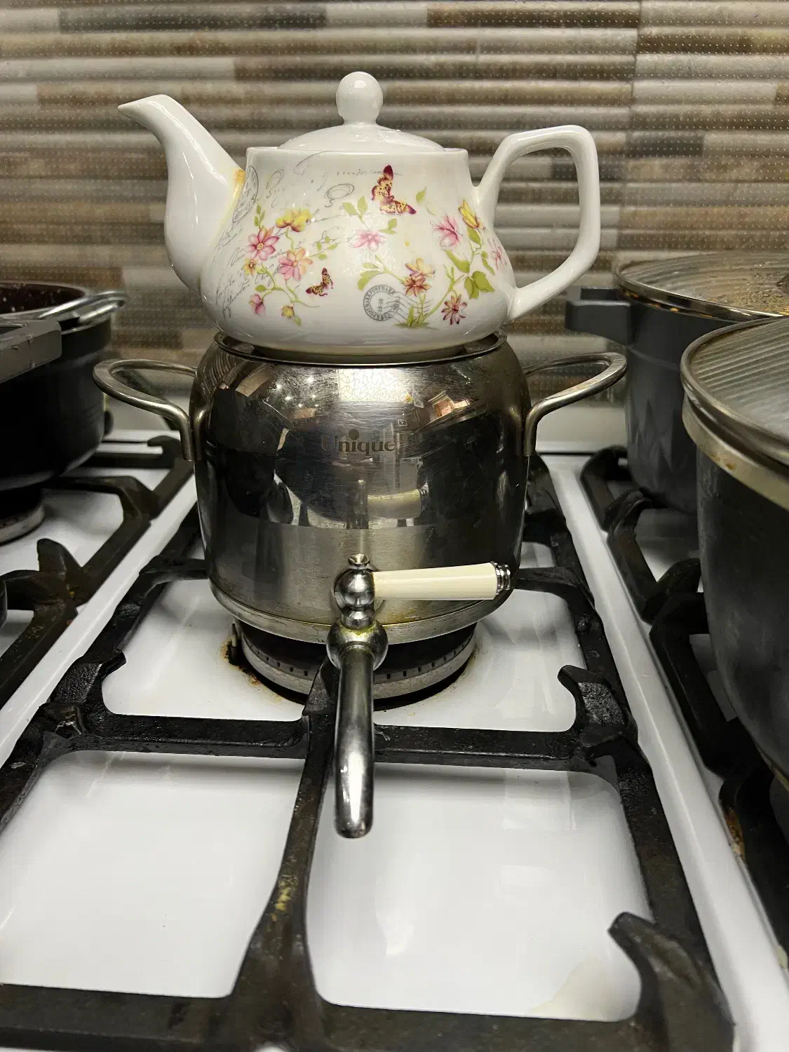 قوری و کتری استیل تمیز یونیک|قوری، کتری، قهوهساز دستی|رشت, رشتیان|دیوار