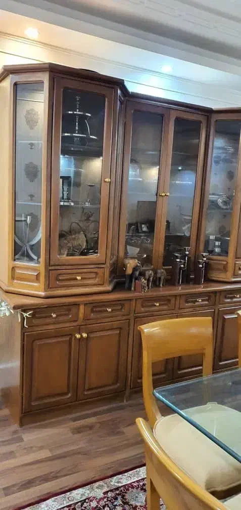 ویترین زیبا و جادار|بوفه، ویترین، کنسول|تهران, ابوذر|دیوار