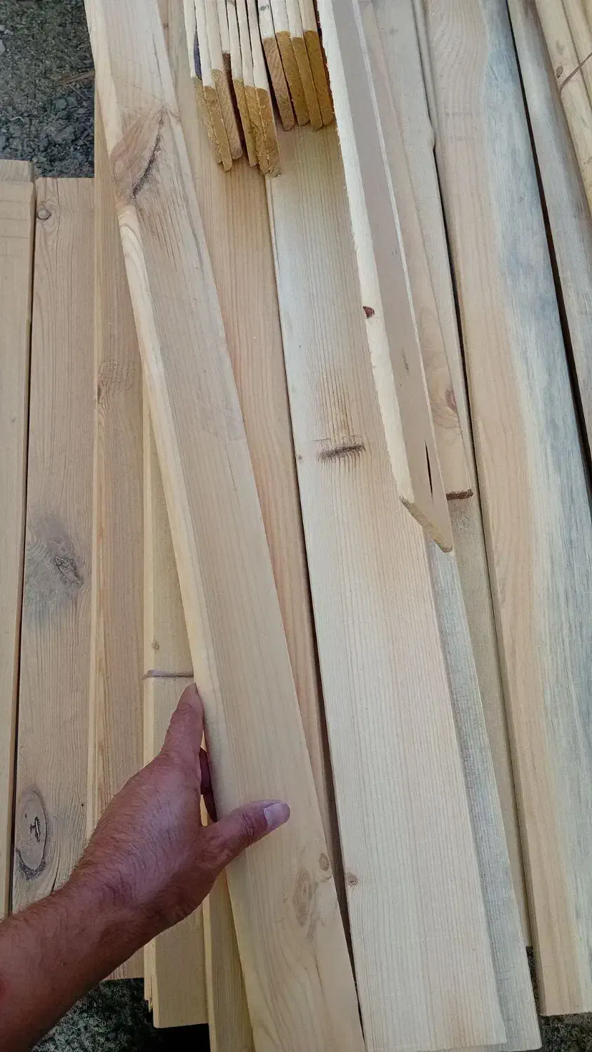 چوب روس خشکشده مخصوص نیمکت و رگال و شلف|عمدهفروشی|احمدآبادمستوفی, |دیوار