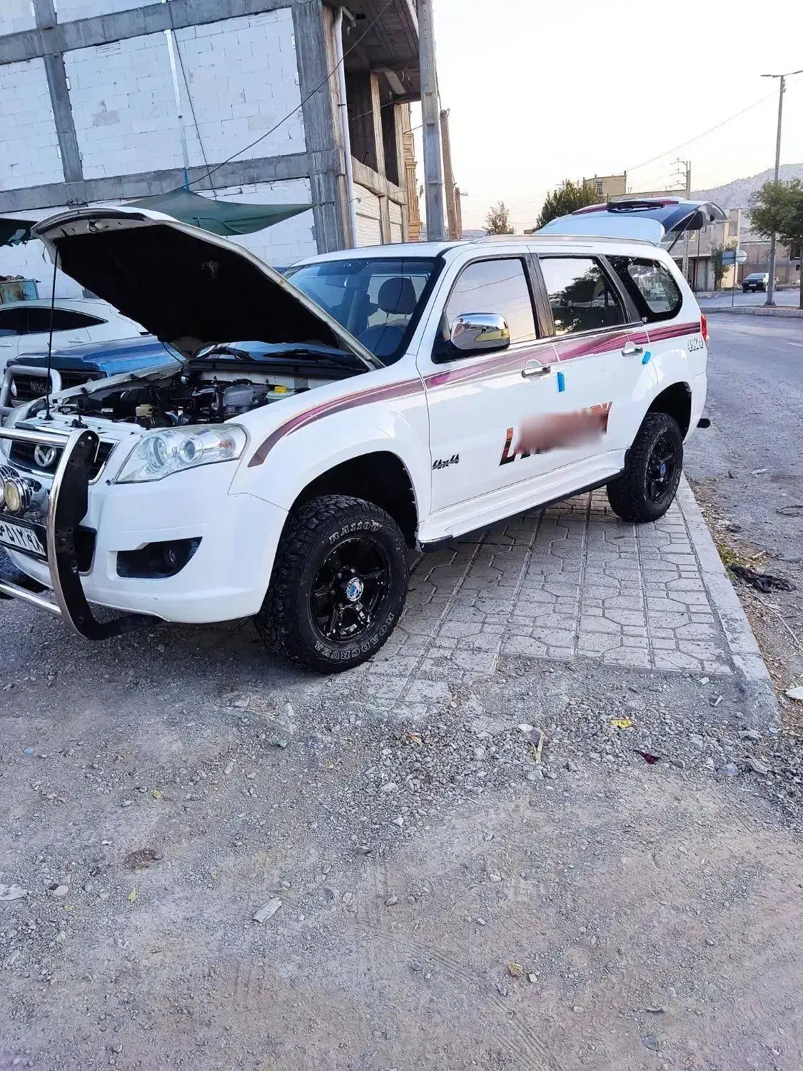 لندمارک|خودرو سواری و وانت|تهران, فلسطین (میدان انقلاب)|دیوار