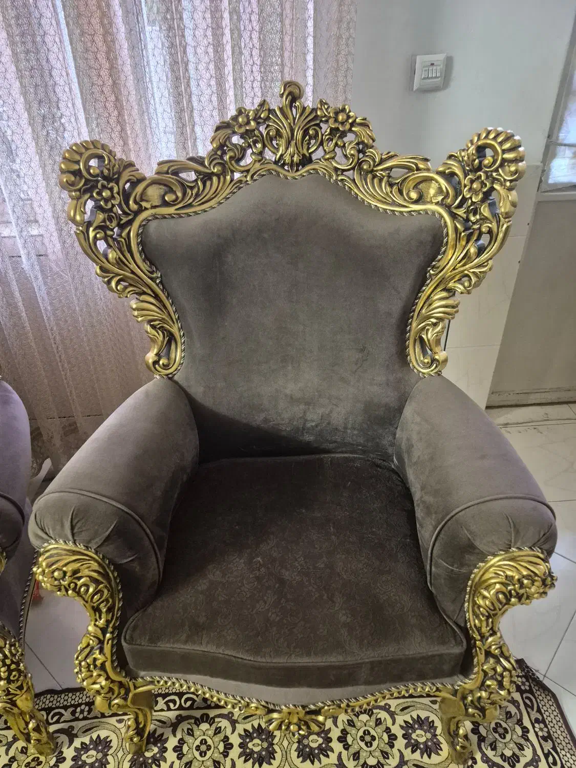 مبل ۹ نفره سلطنتی|مبلمان خانگی و میز عسلی|دلیجان, |دیوار