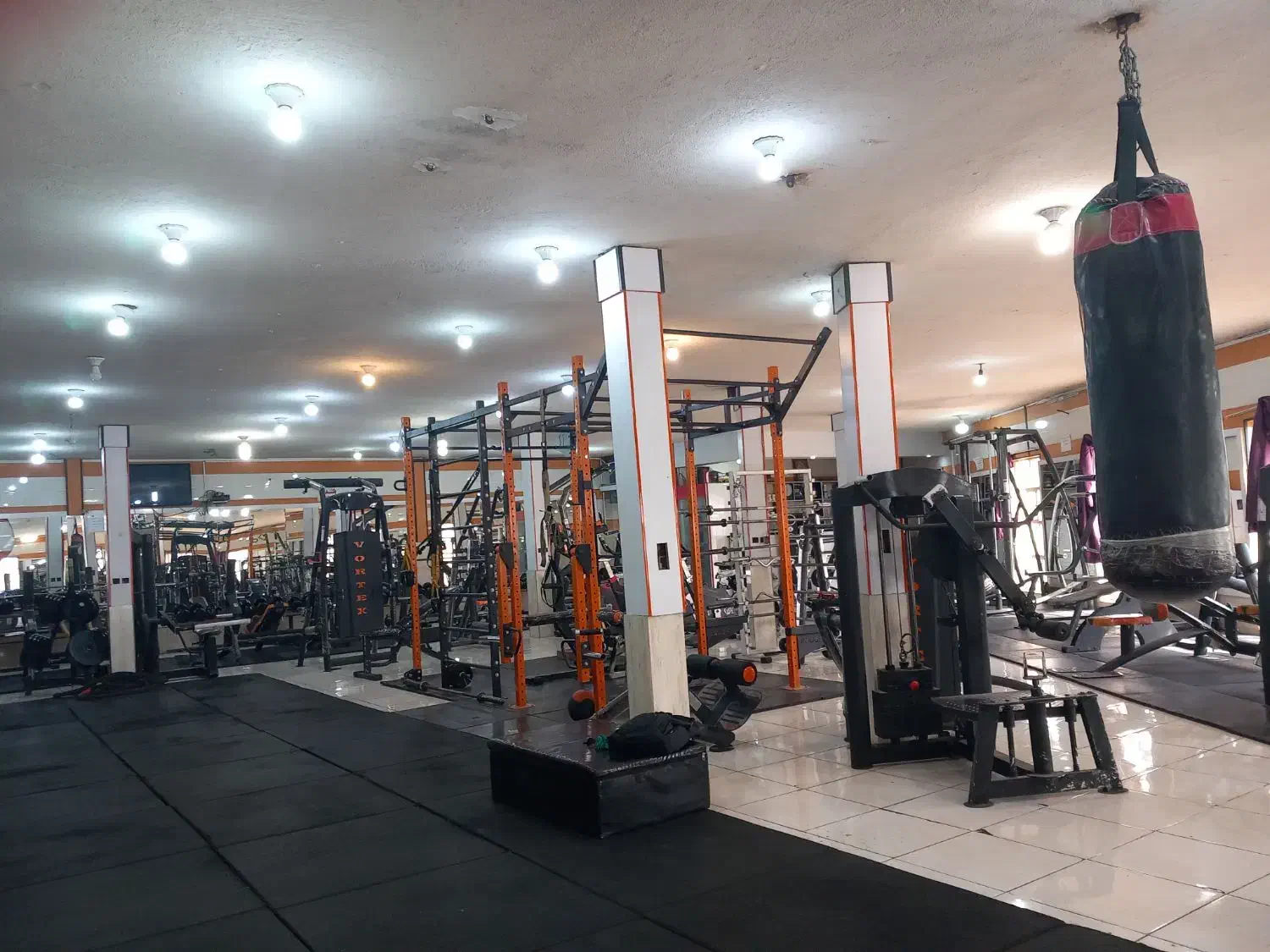 باشگاه بدنسازی برای بانوان|خدمات آموزشی|خرمآباد, |دیوار